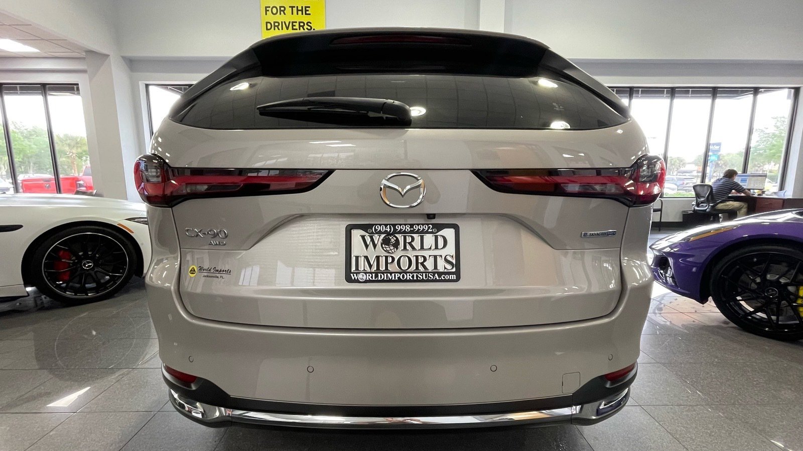 Used 2024 MAZDA CX-90 Plug-In Hybrid w/ Premium Plus AWD/4WD image 4