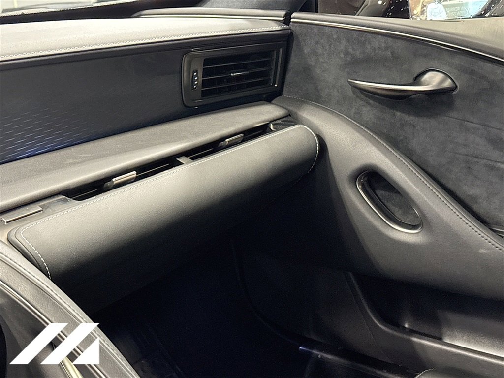 Used 2018 Lexus LC 500 Coupe w/ Touring Package image 25