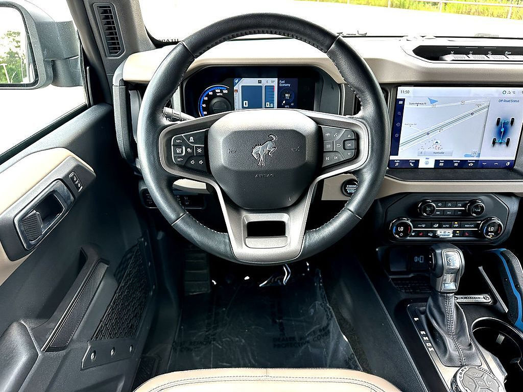 Used 2024 Ford Bronco Wildtrak AWD/4WD image 19