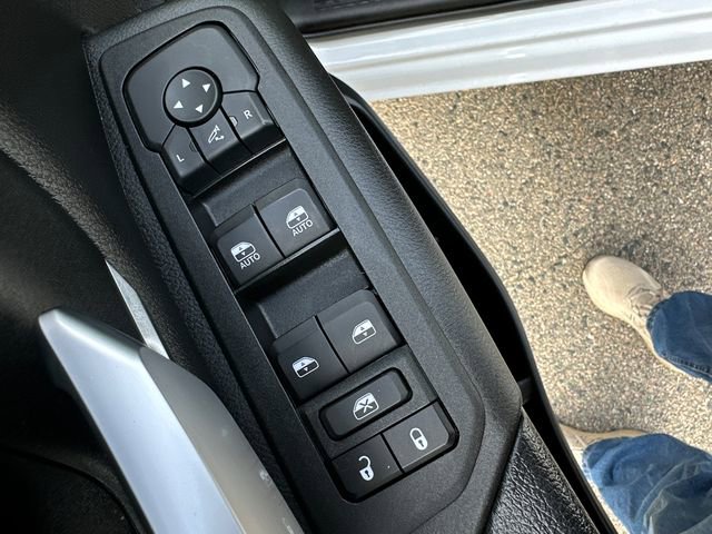 Used 2025 RAM 1500 Big Horn AWD/4WD image 29