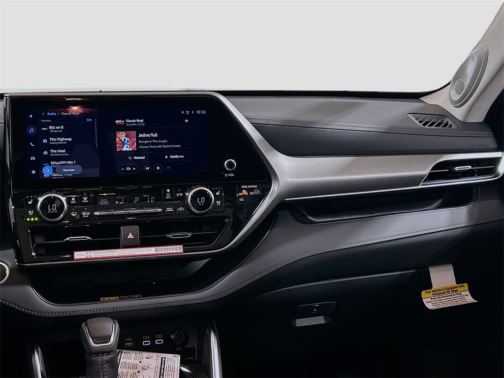 New 2026 Toyota Highlander Limited image 23