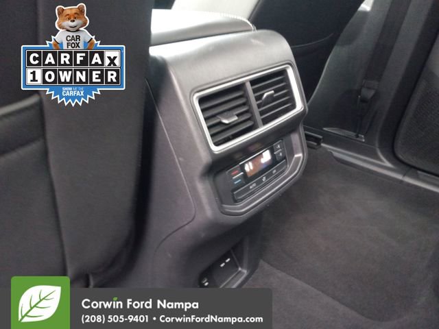 Used 2025 Volkswagen Atlas SE image 27