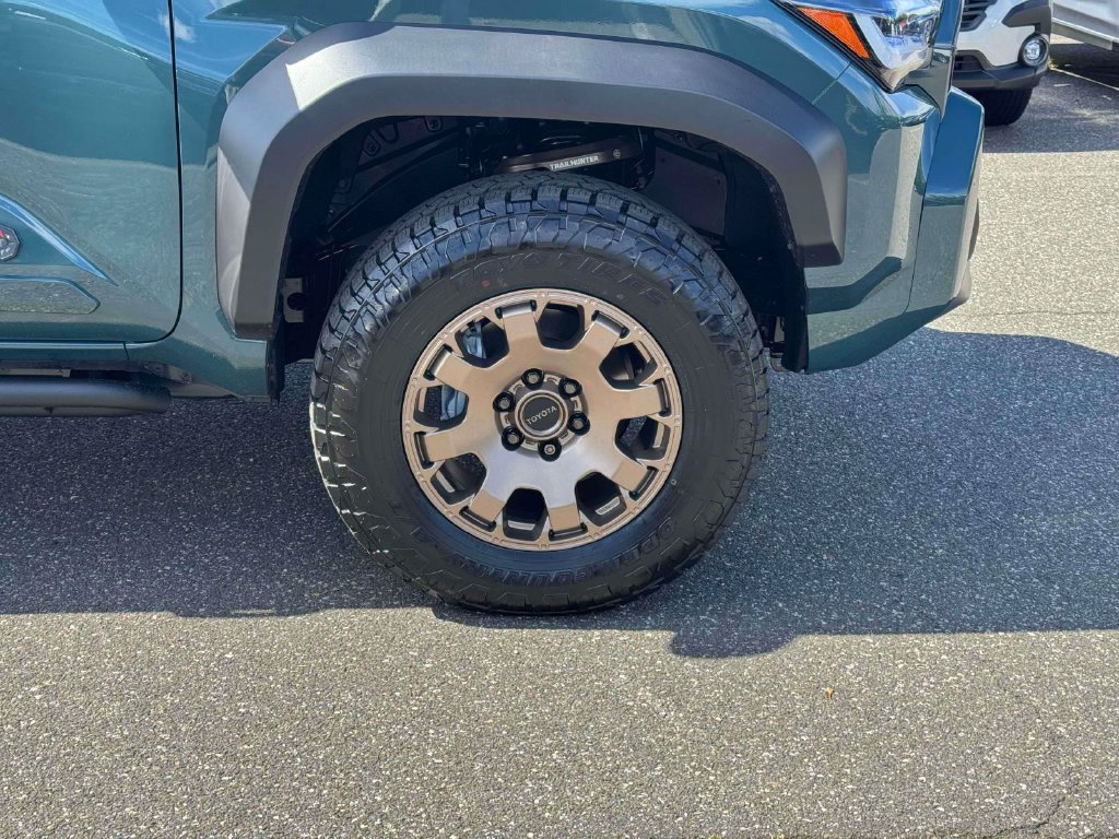 Certified 2026 Toyota 4Runner Trailhunter AWD/4WD image 9