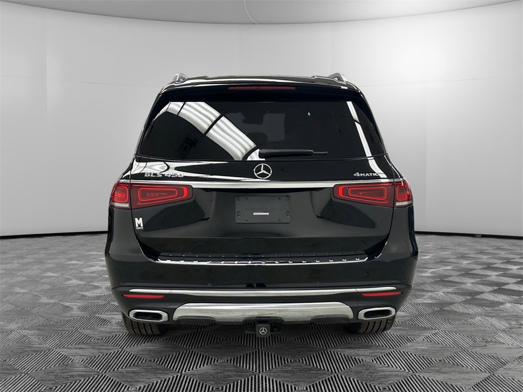 Used 2023 Mercedes-Benz GLS 450 4MATIC image 4