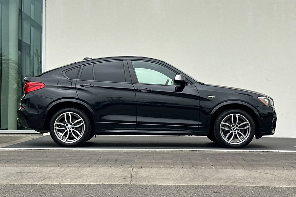 Used 2018 BMW X4 M40i AWD/4WD video 2