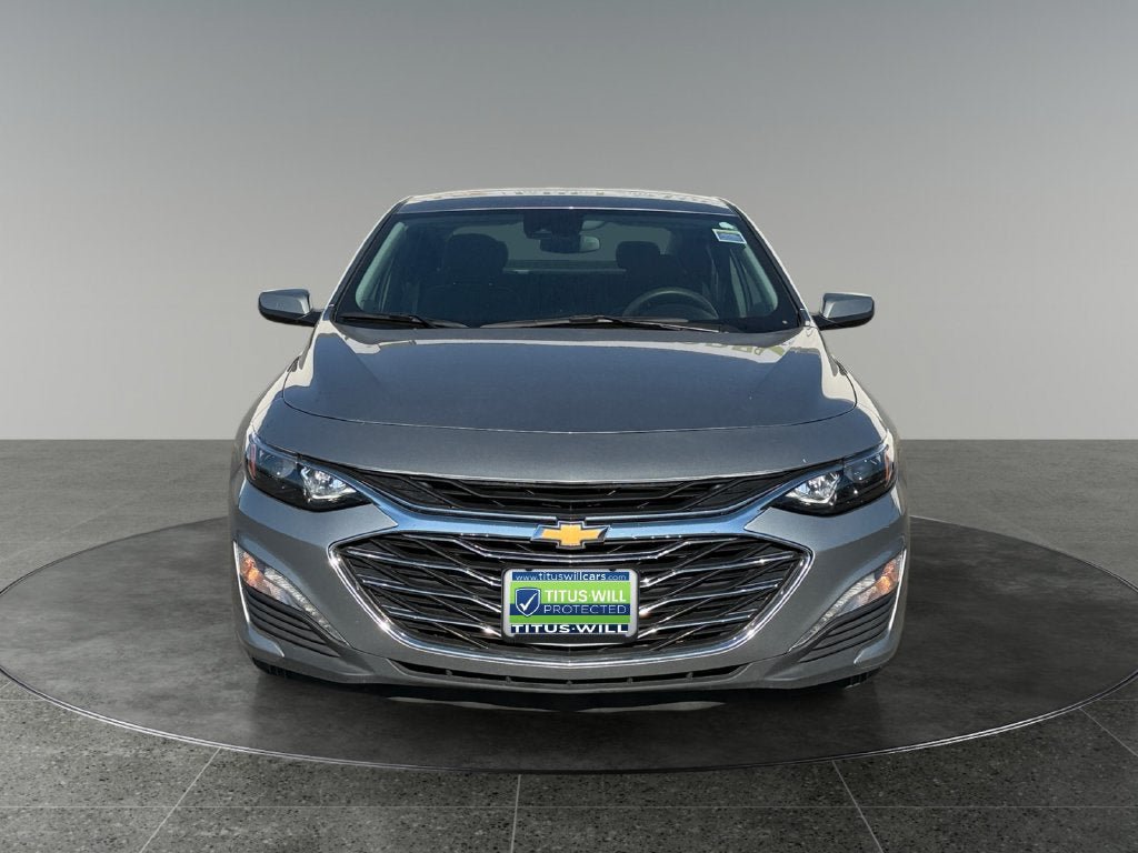 Used 2024 Chevrolet Malibu LT FWD image 2