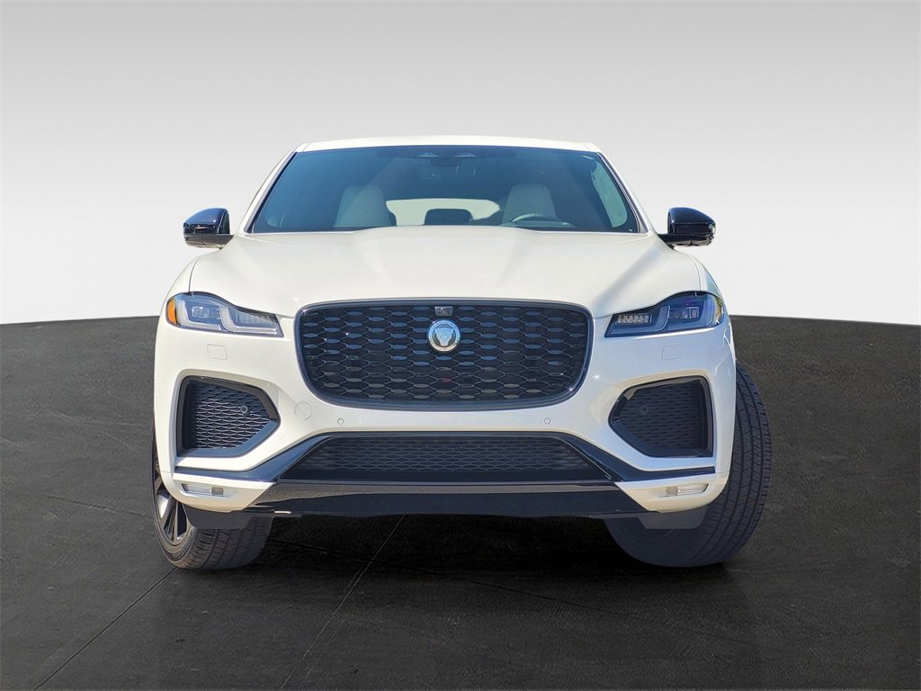 New 2026 Jaguar F-PACE R-Dynamic S image 2