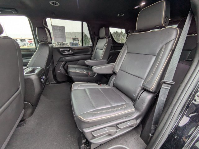 Used 2024 Chevrolet Tahoe Premier RWD image 14