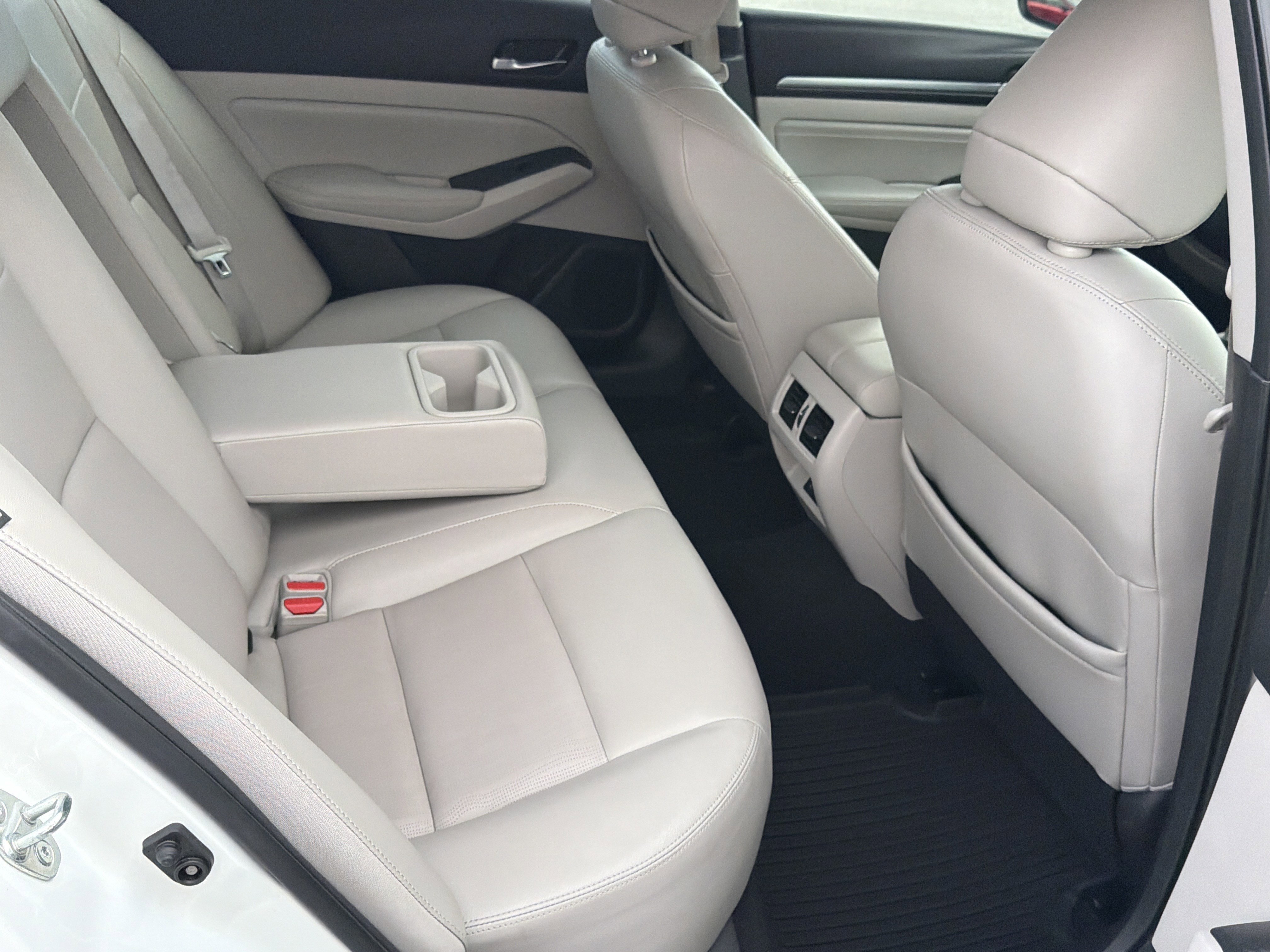 Used 2019 Nissan Altima 2.5 Platinum FWD image 71