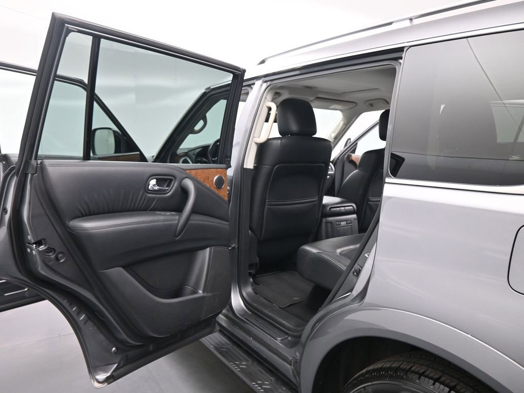 Used 2024 Nissan Armada SL image 21