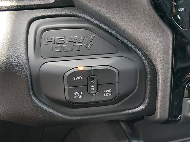 New 2026 RAM 2500 Laramie w/ Night Edition AWD/4WD image 8
