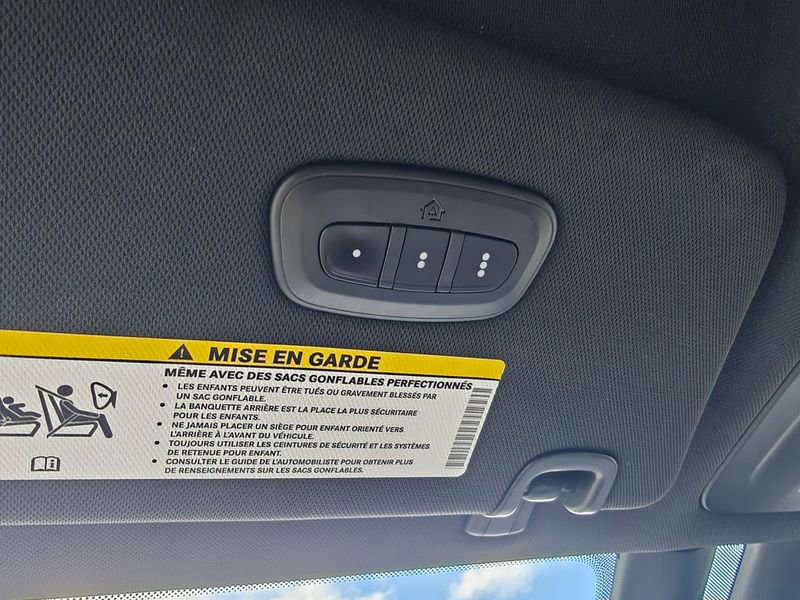 Used 2020 Chrysler Pacifica Touring-L Plus FWD image 39