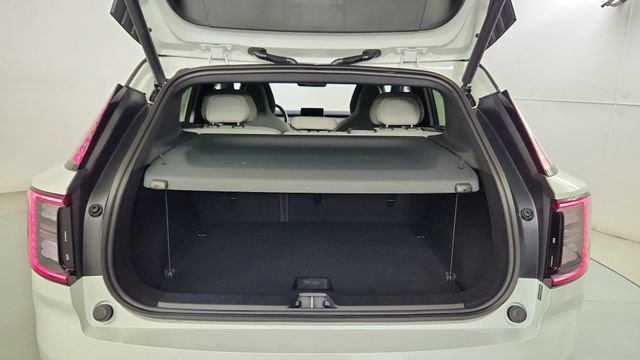 New 2026 Volvo EX30 Plus w/ Climate Package AWD/4WD image 36