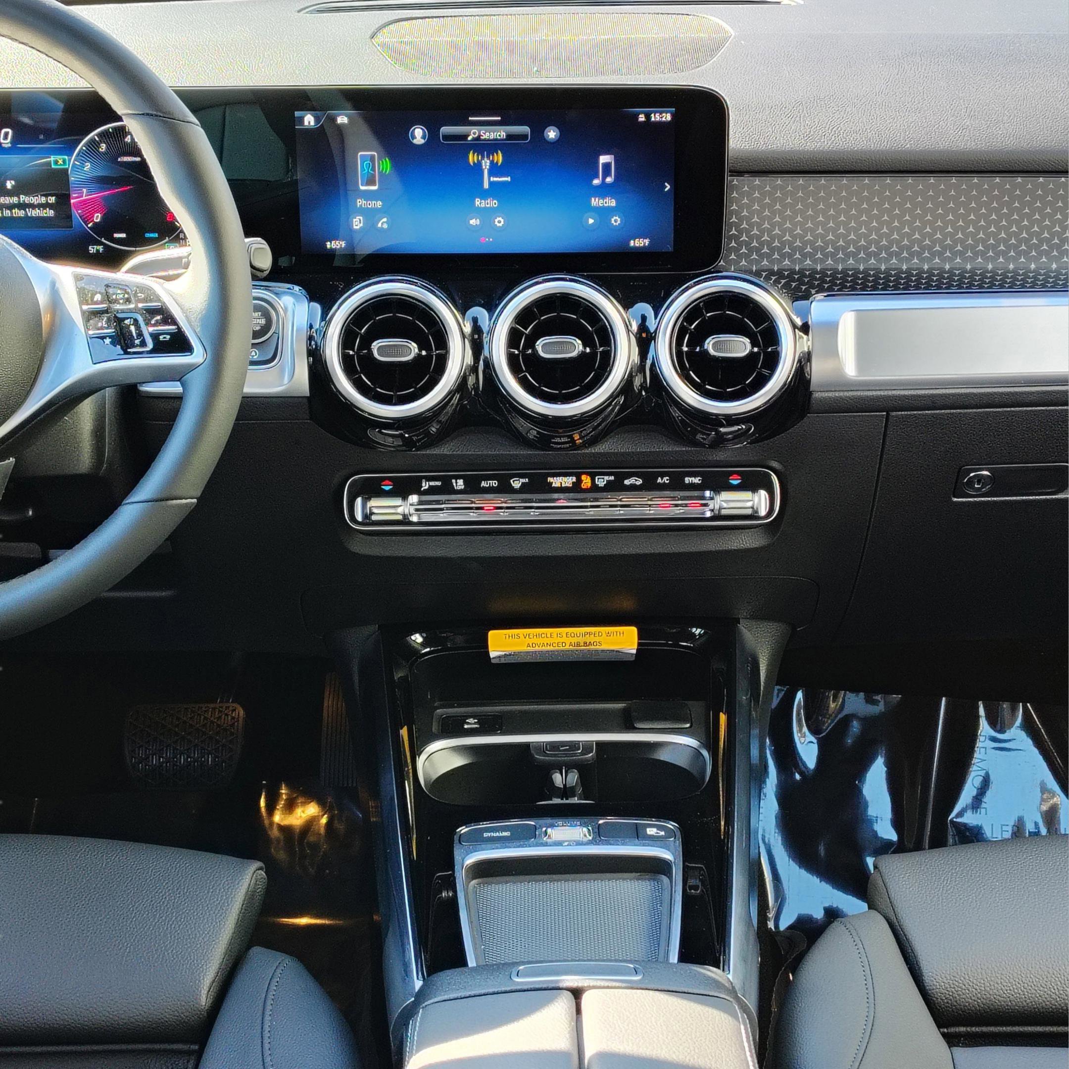 Used 2026 Mercedes-Benz GLB 250 image 18