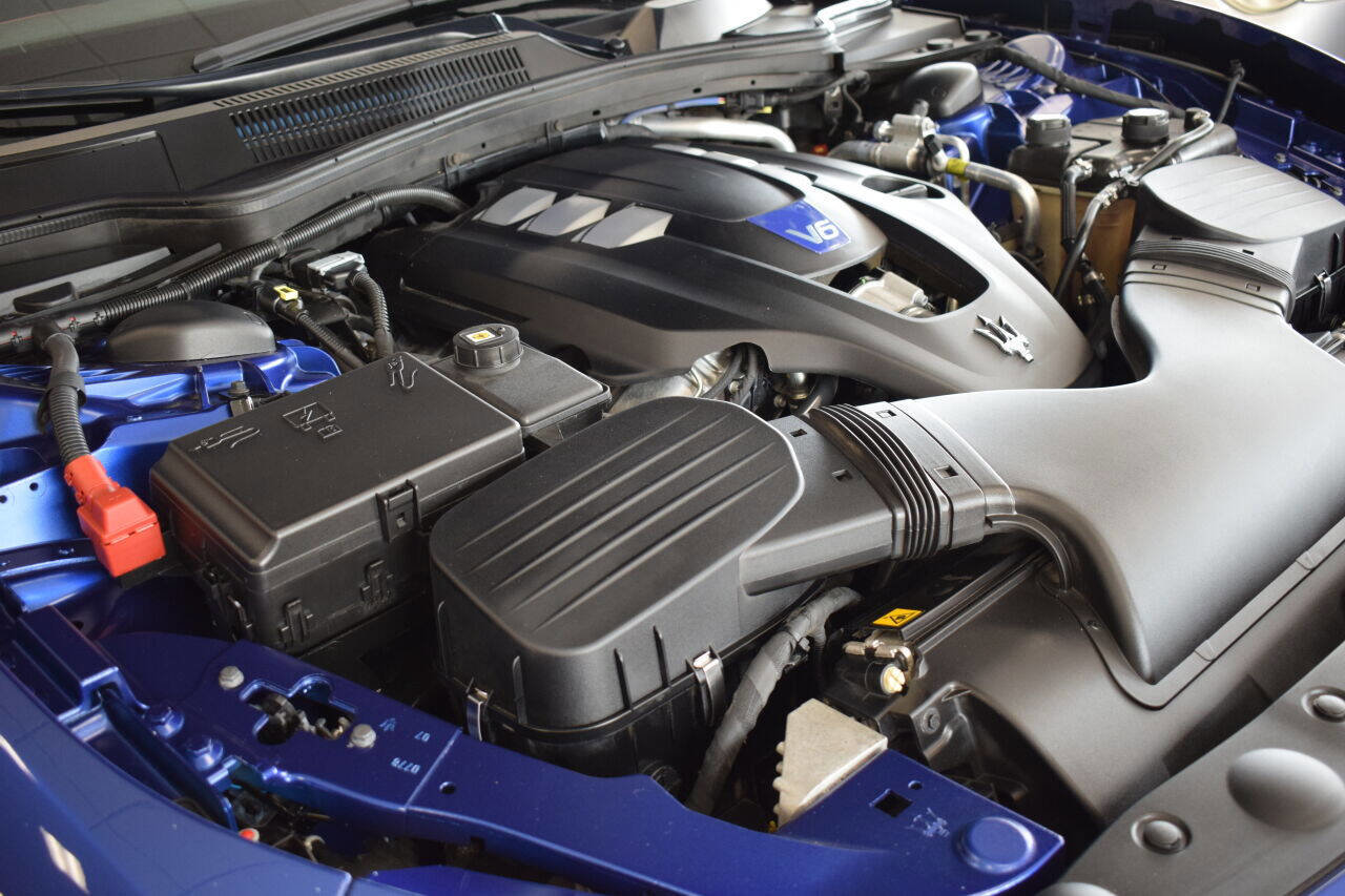 Used 2016 Maserati Ghibli S image 46