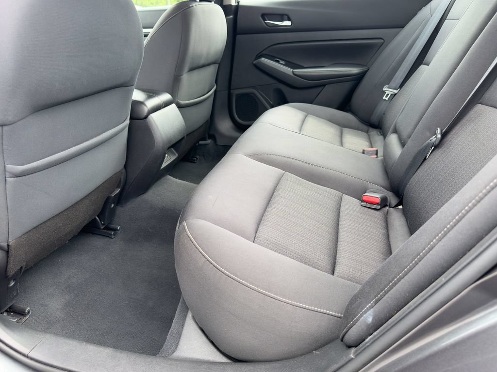Used 2021 Nissan Altima 2.5 SV FWD image 17