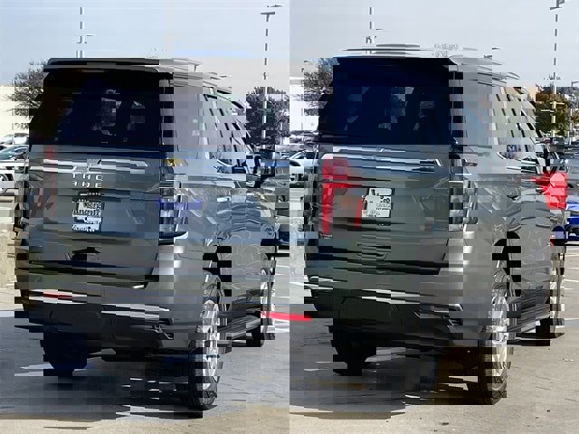 Used 2023 Chevrolet Tahoe LS image 4