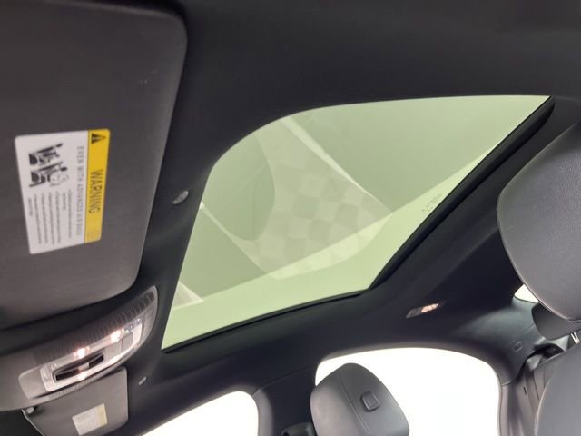 Used 2025 Mercedes-Benz CLA 250 image 31