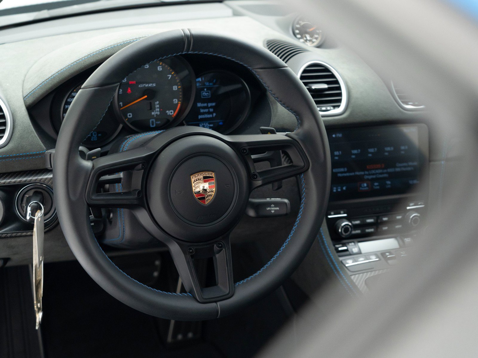 Certified 2025 Porsche 718 Cayman GT4 RS image 21