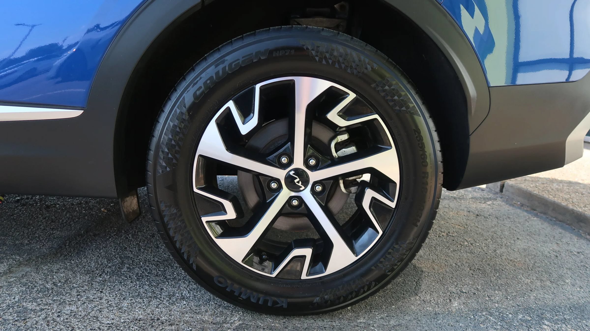 Used 2025 Kia Sportage EX w/ Premium Package AWD/4WD image 59