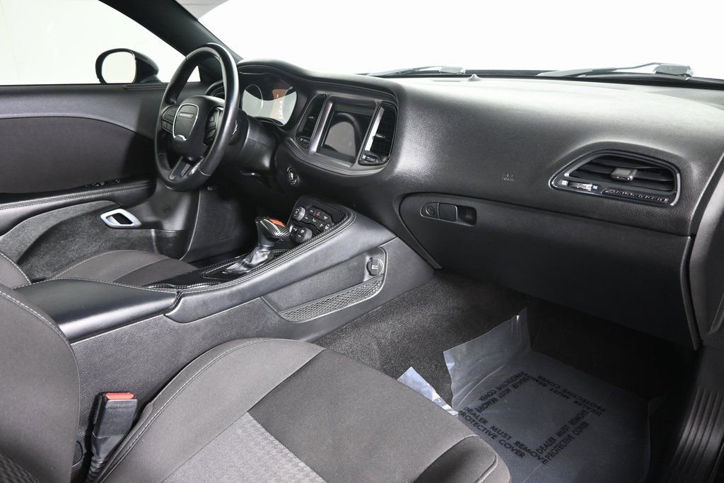 Used 2023 Dodge Challenger GT image 14