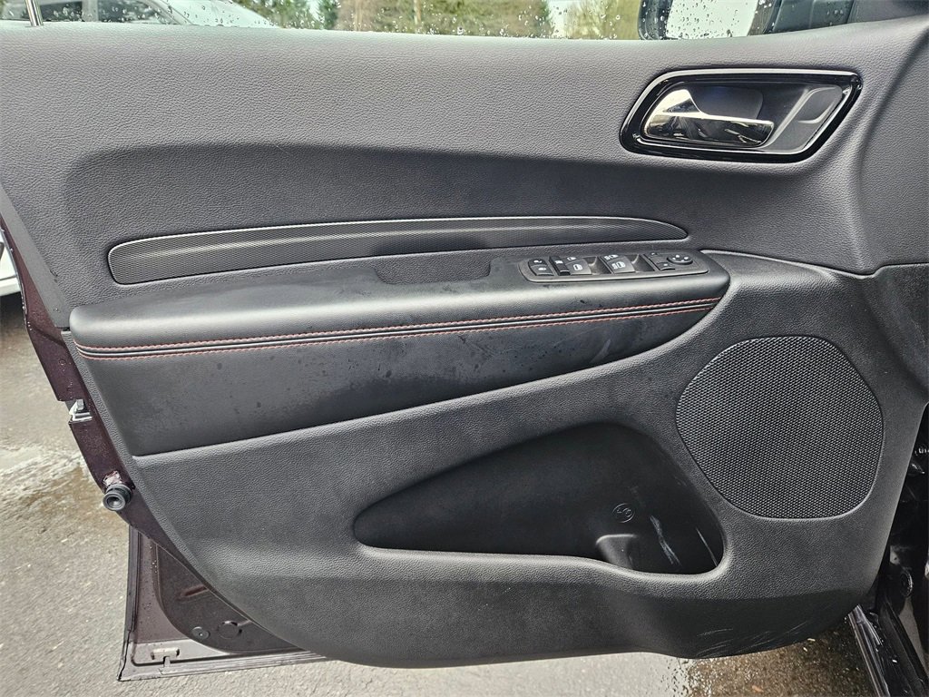 Used 2023 Dodge Durango GT image 11