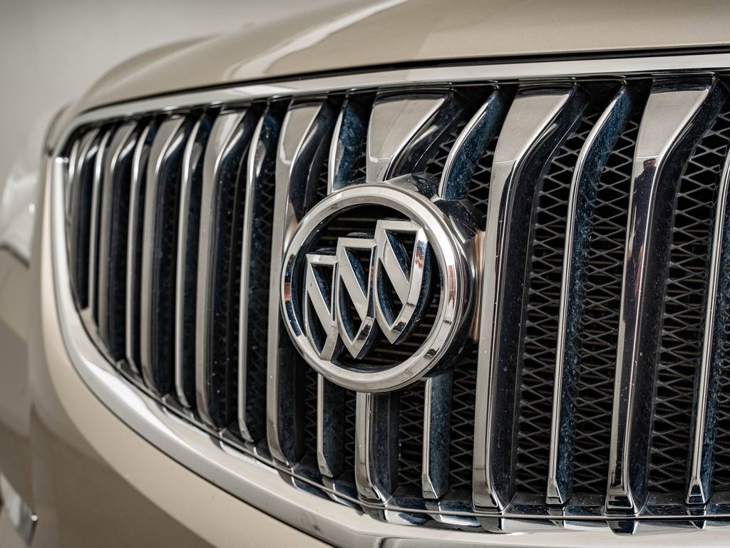 Used 2015 Buick Enclave Premium w/ Trailering Package FWD image 11