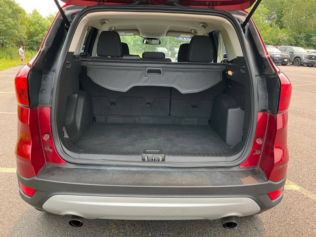 Certified 2019 Ford Escape SE AWD/4WD image 20