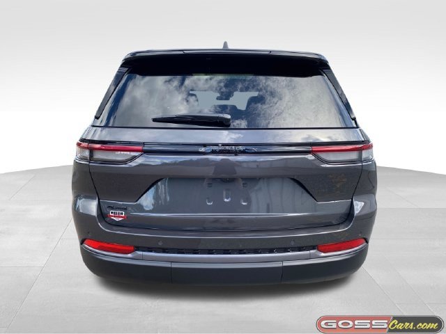 New 2026 Jeep Grand Cherokee Limited w/ Limited Altitude Package AWD/4WD image 4