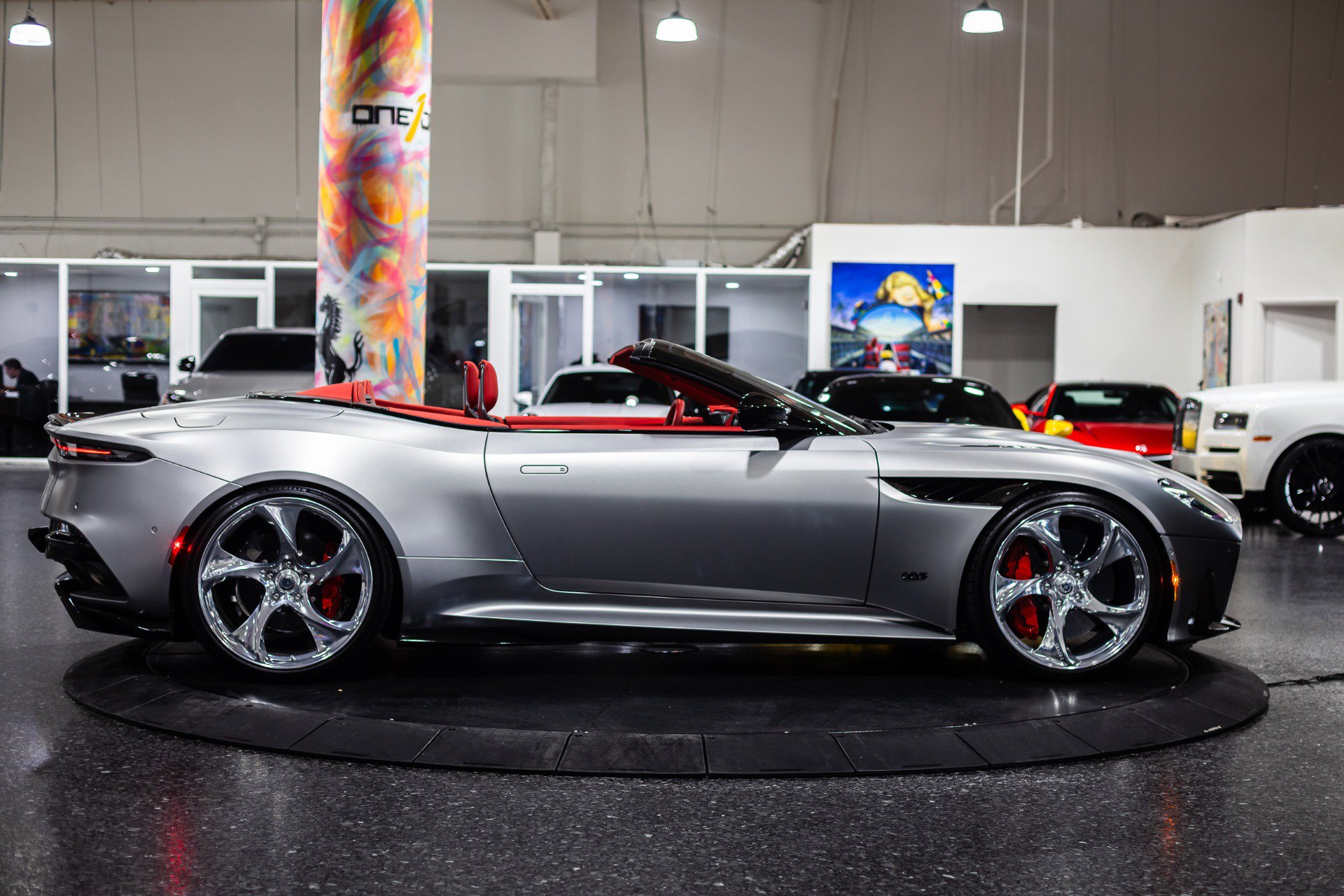 Used 2023 Aston Martin DBS Superleggera Volante image 63