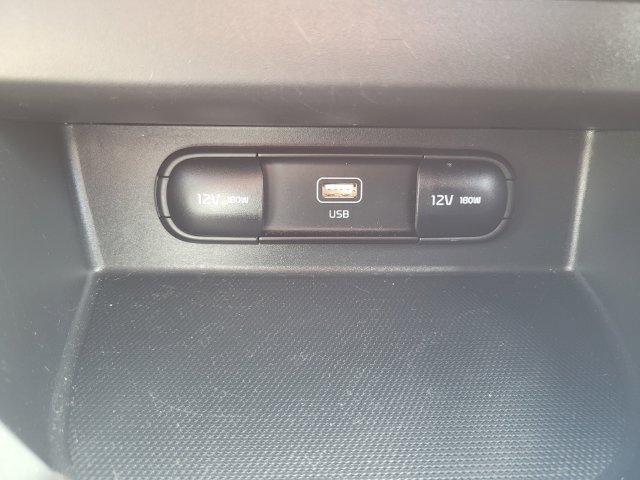 Used 2026 Kia Seltos LX AWD/4WD image 24
