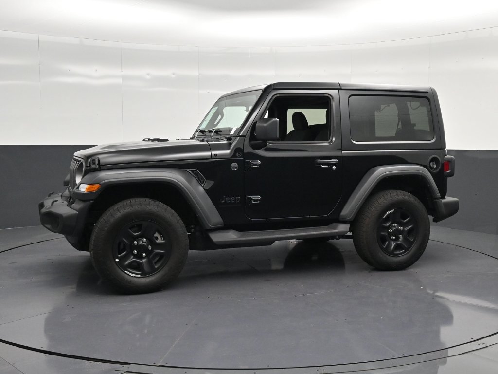 Used 2026 Jeep Wrangler Sport AWD/4WD image 7