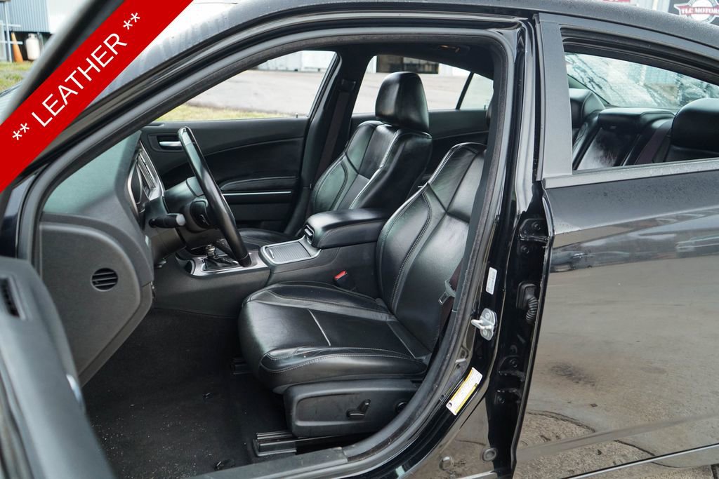 Used 2021 Dodge Charger SXT w/ Leather Interior Group image 8