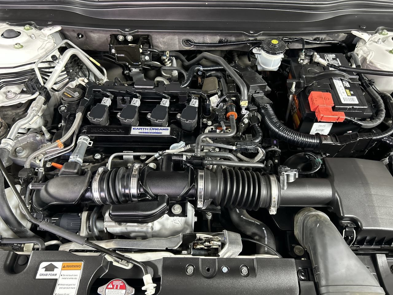 Used 2018 Honda Accord LX image 10