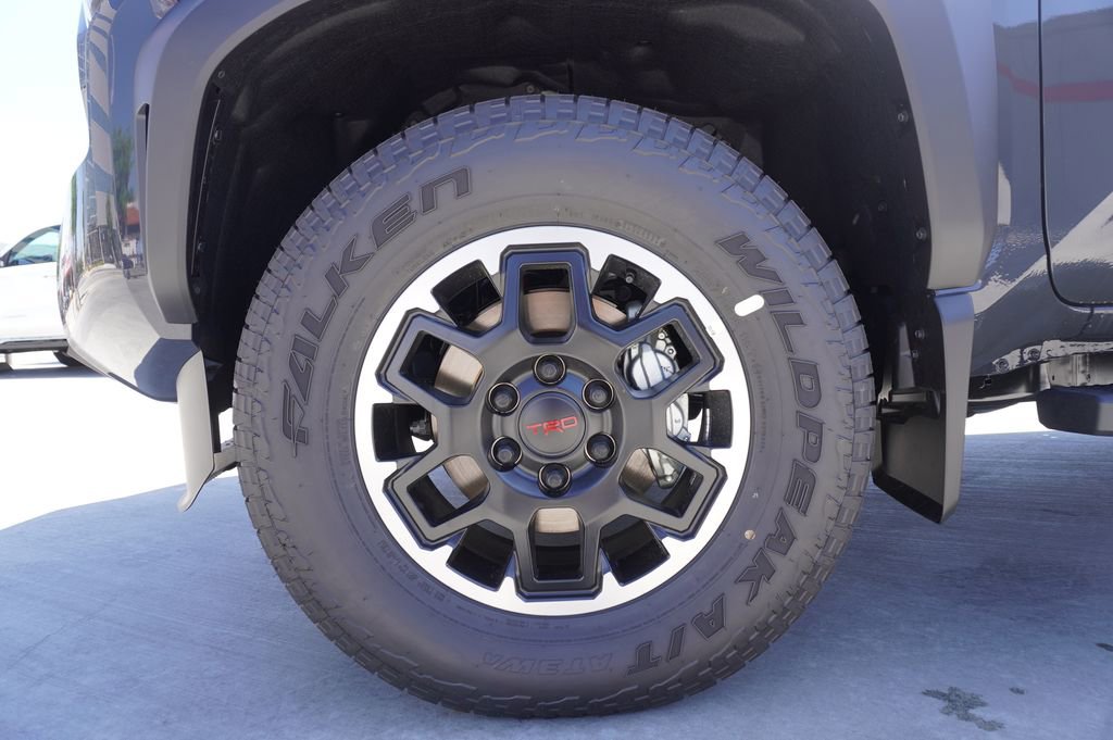 New 2026 Toyota Tacoma TRD Off-Road AWD/4WD image 18