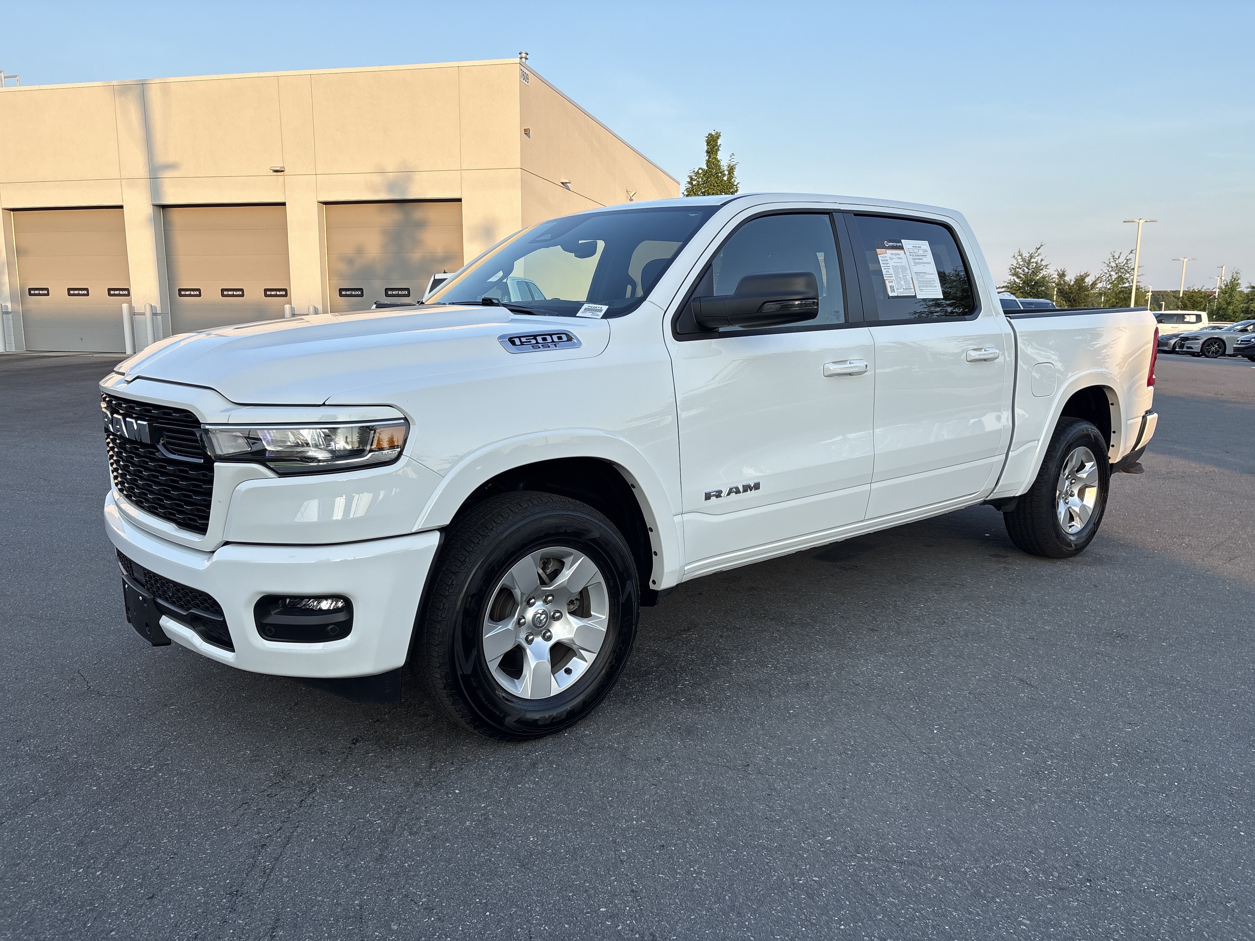 Used 2025 RAM 1500 Big Horn AWD/4WD image 5