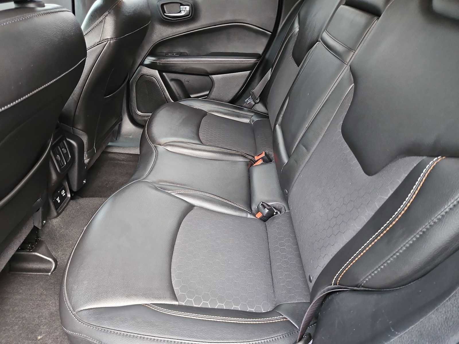 Used 2019 Jeep Compass Latitude w/ Popular Equipment Group image 19