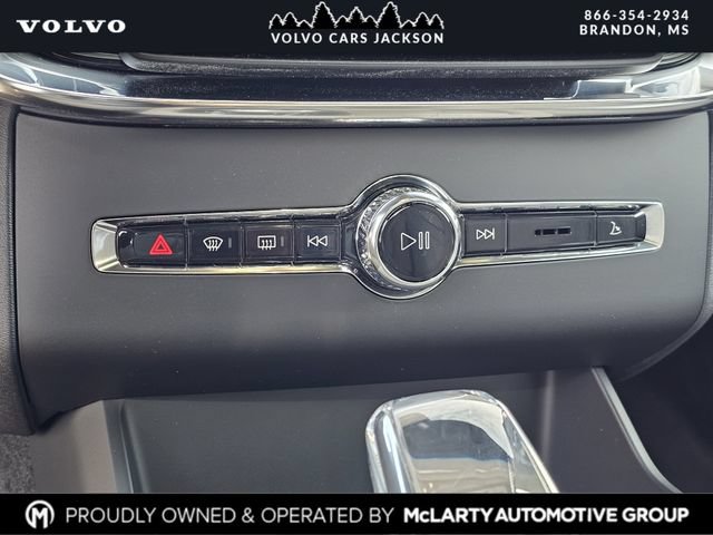 New 2026 Volvo XC90 B6 Plus w/ Protection Package Premier AWD/4WD image 19