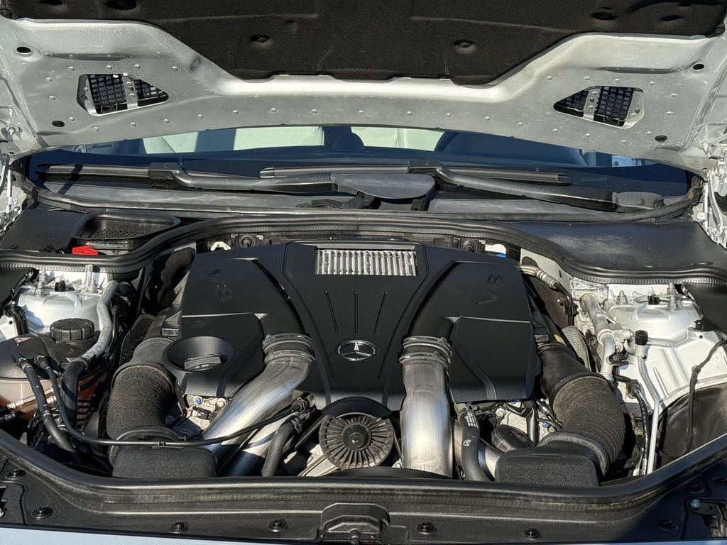 Used 2017 Mercedes-Benz SL 550 image 27