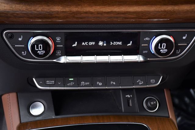 Used 2021 Audi Q5 e Prestige w/ Prestige Package image 13