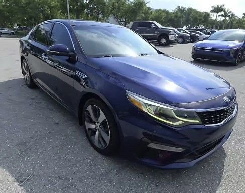 Used 2019 Kia Optima S w/ S Panoramic Sunroof Package FWD image 2