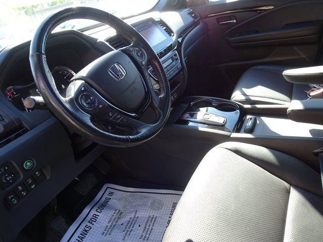 Used 2022 Honda Ridgeline Black Edition image 15