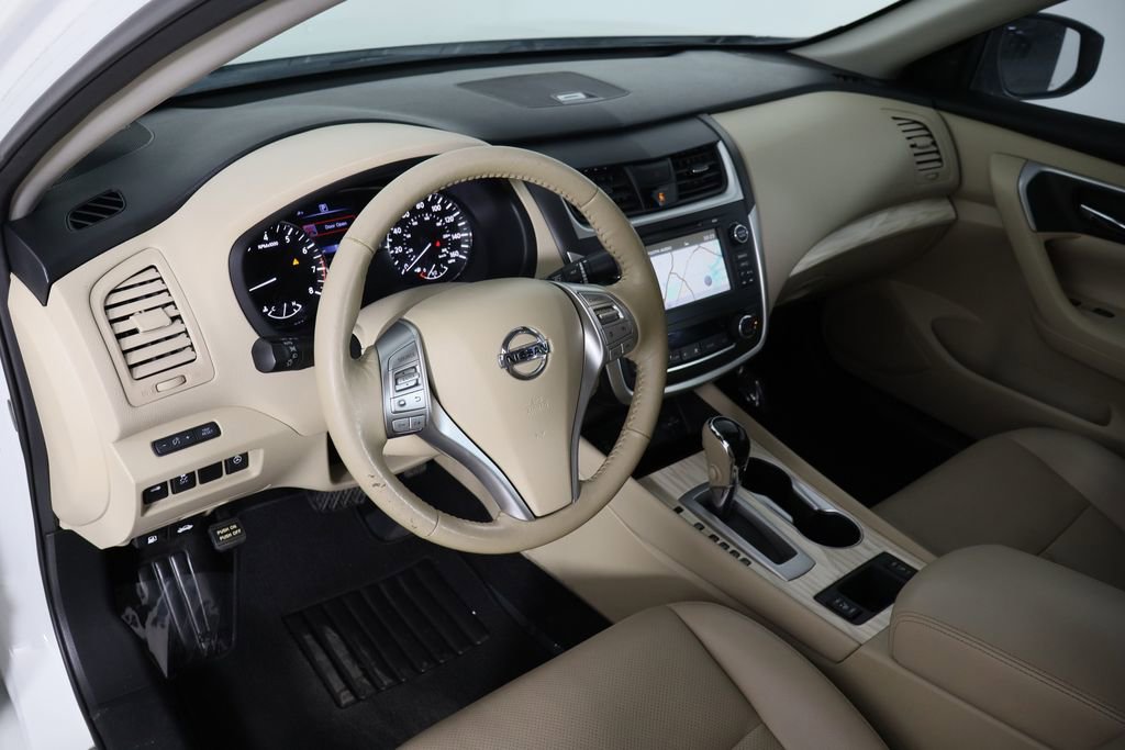 Used 2017 Nissan Altima 2.5 SL w/ Technology Package image 29
