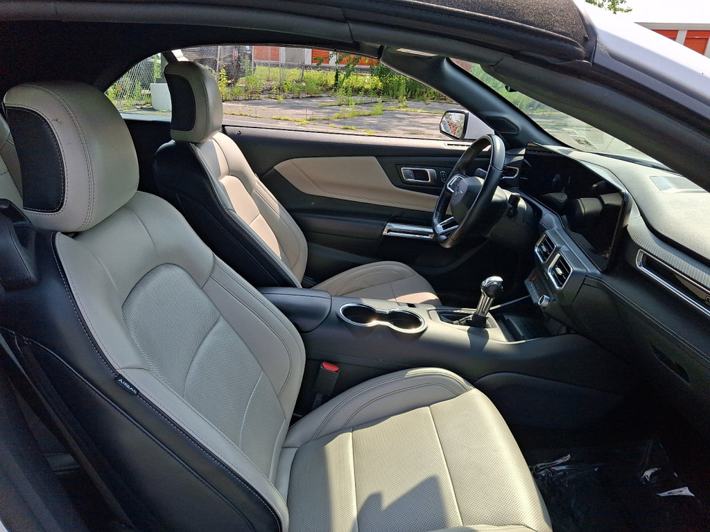 Used 2024 Ford Mustang Premium RWD image 12