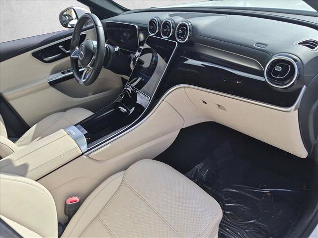 Certified 2025 Mercedes-Benz GLC 300 image 21