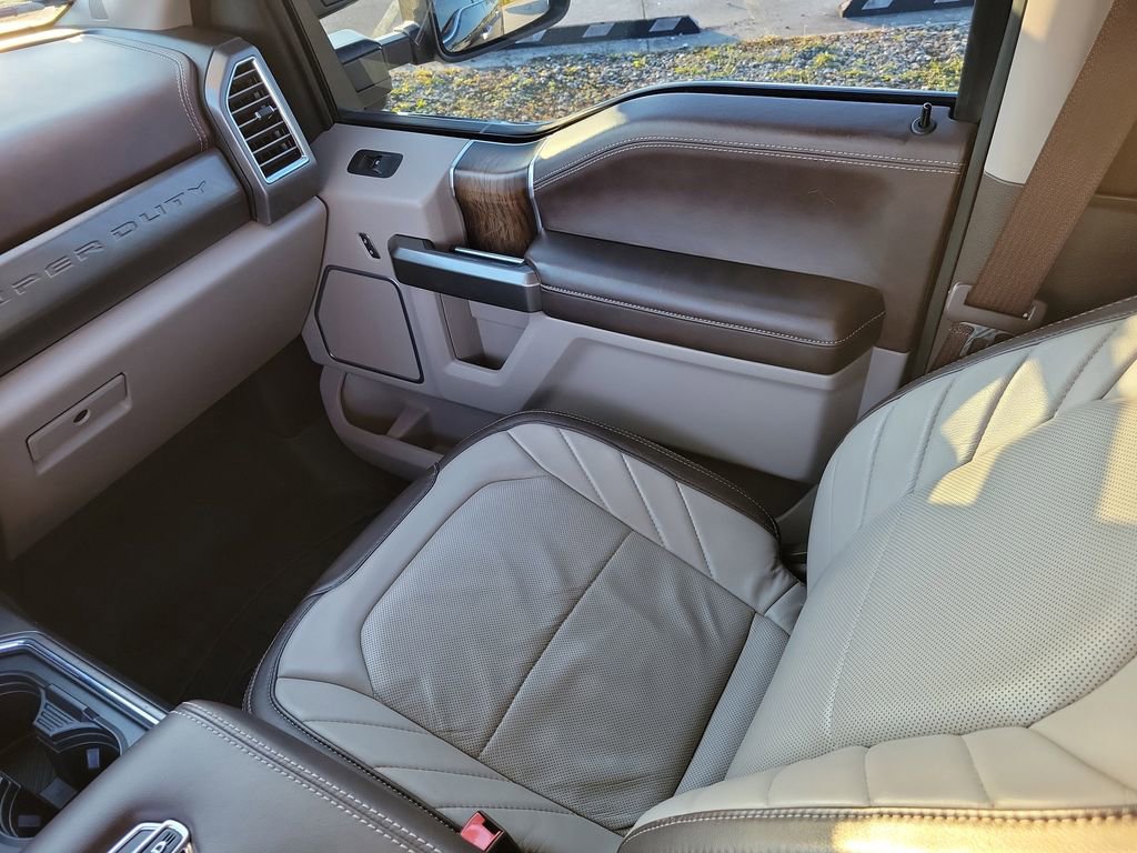 Used 2019 Ford F250 Limited w/ FX4 Off-Road Package image 17