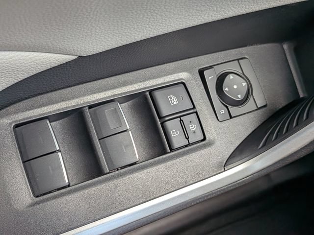 Used 2025 Toyota RAV4 XLE w/ Convenience Package AWD/4WD image 25