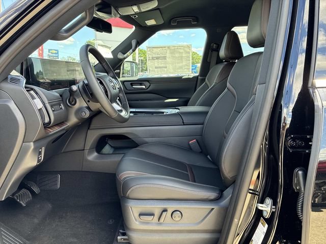 New 2026 Nissan Armada SL w/ Captain's Chari Seat Package AWD/4WD image 15