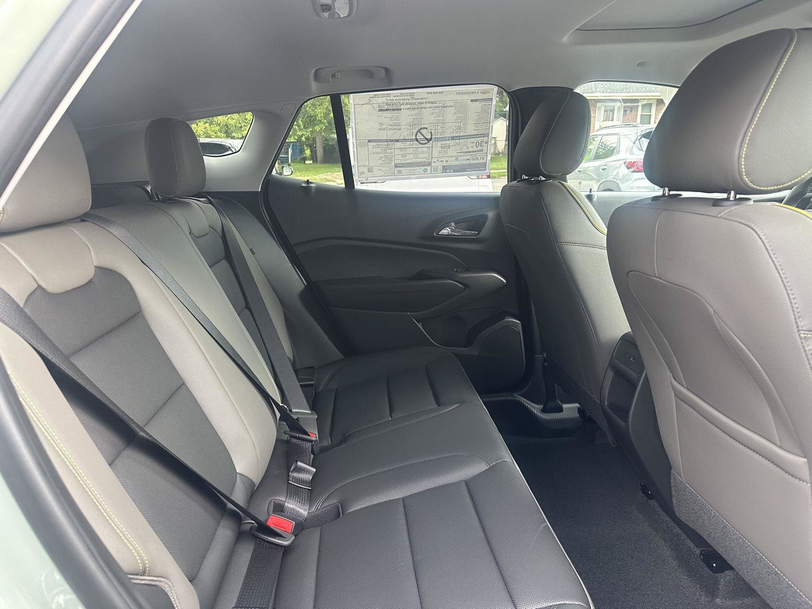 New 2026 Chevrolet Trax ACTIV w/ Sunroof Package FWD image 13
