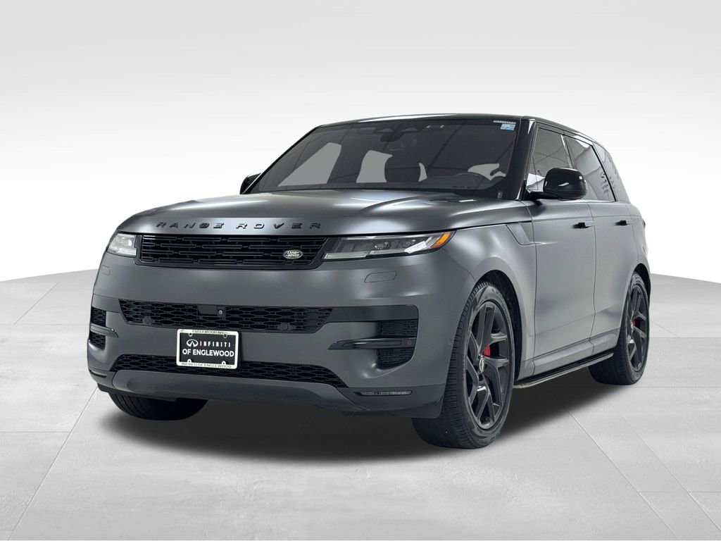 Used 2023 Land Rover Range Rover Sport SE image 3